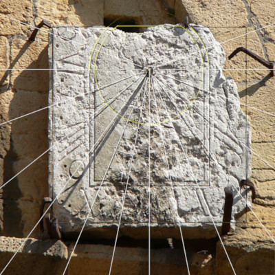 Reloj de sol en la catedral de Oviedo (foto de Luis E. Vadillo Sacristán)
