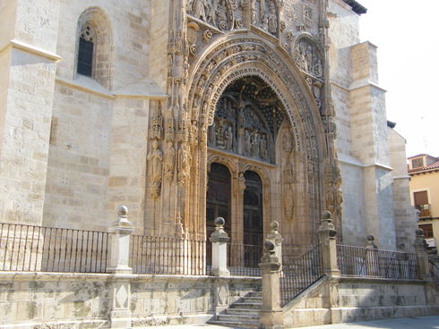 ES_CYL_BUR Aranda-de-Duero-001-05 iglesia-de-Santa-María