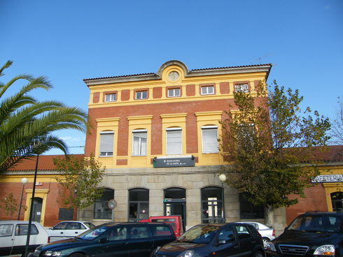 ES_EXT_CAC Navalmoral-de-la-Mata-002-01 Estación-del-tren