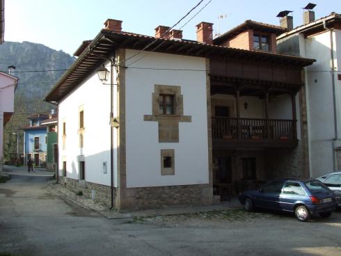 ES_AST_AST Cabrales-006-01 Poo de Cabrales, Casona El Nozalón