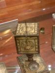 ES_MAD_MAD Madrid-106-02 Museo Naval de Madrid reloj cúbico