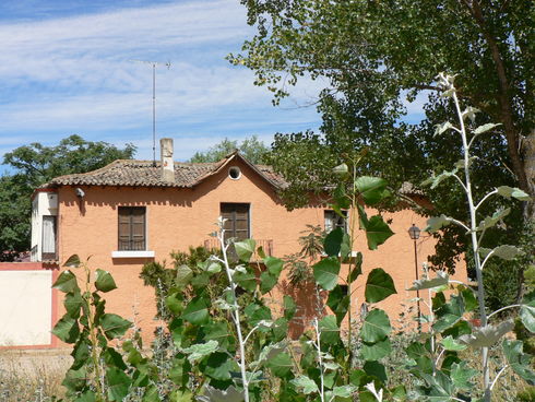 ES_CYL_VALL Medina-de-Rioseco-002-01 chalé-final-de-dársena